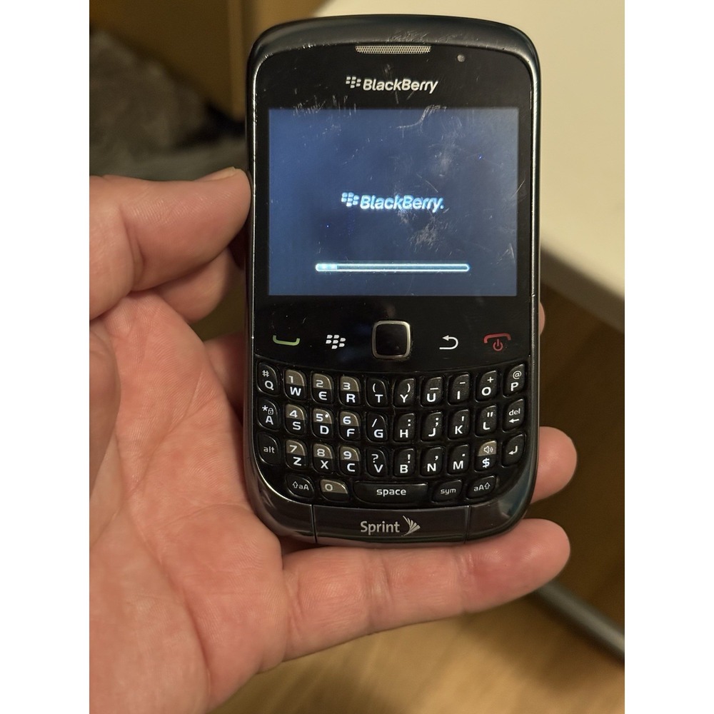 BlackBerry Curve 9330 Black Silver Sprint Smartphone With QWERTY  Needs Battery